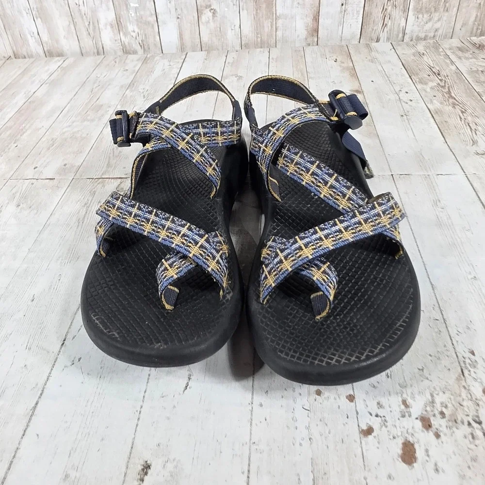 Chaco Z2 Classic Womens 8 Sandals‎ Navy Yellow Double Strap Toe Loop Vibram Sole
